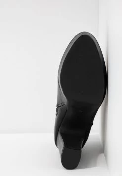 Anna Field Enkellaarsjes Met Hoge Hak - Black 15 Anna Field Enkellaarsjes Met Hoge Hak - Black -Anna Field Winkel 332781b121fb435ea8e45b02e32b8ac2