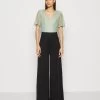 Anna Field Jumpsuit - Light Green/Black -Anna Field Winkel 85fb0ecfc81d4bbb9c34a729eb4b49f8