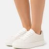 Sneakers Laag - Off-White 2 Sneakers Laag - Off-White -Anna Field Winkel 8b68bf586f1a40e183058872237ec298