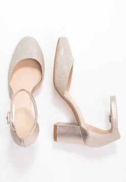 Anna Field Leather - Klassieke Pumps - Champagne 12 Anna Field Leather - Klassieke Pumps - Champagne -Anna Field Winkel 8f0f083976e54c17b3e2ffca3510a442