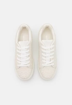 Sneakers Laag - Off-White 13 Sneakers Laag - Off-White -Anna Field Winkel b6bca5098d4e4b0e94751424c8925415