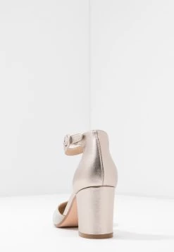 Anna Field Leather - Klassieke Pumps - Champagne 14 Anna Field Leather - Klassieke Pumps - Champagne -Anna Field Winkel ecdf0dfd60884abcb881dbe8d5ba7e43